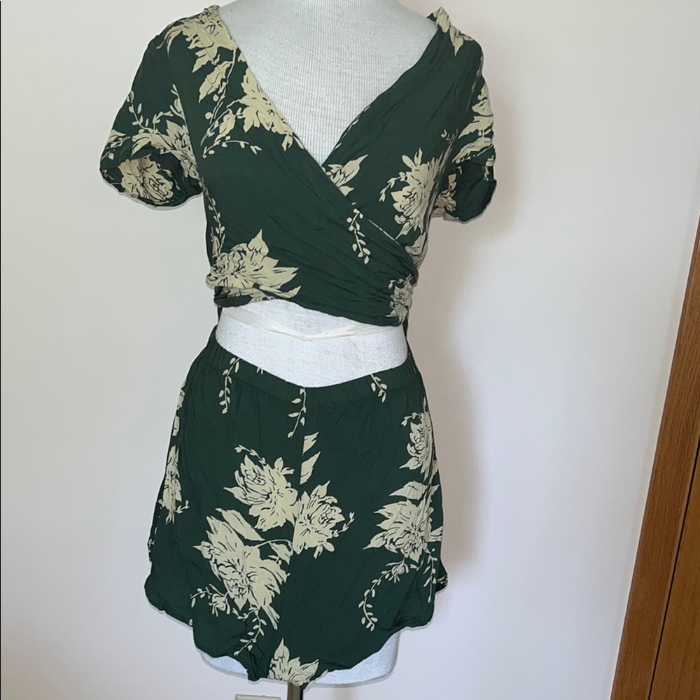 Reverse Floral Midriff Romper